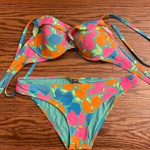 AERIE BIKINI SWIMSUIT SET. Ruffle BLAKELY BRA sz 36C / CHEEKY COUPE BOTTOM sz L
